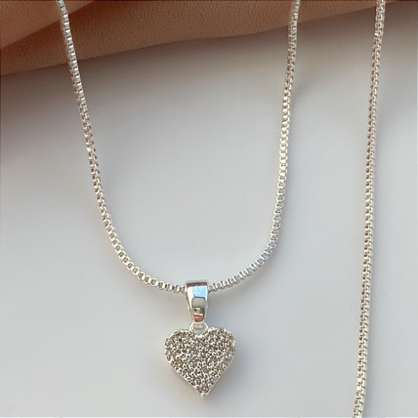 COLAR CORAÇÃO MICRO ZIRCÔNIAS FOLHEADO A PRATA⭐️