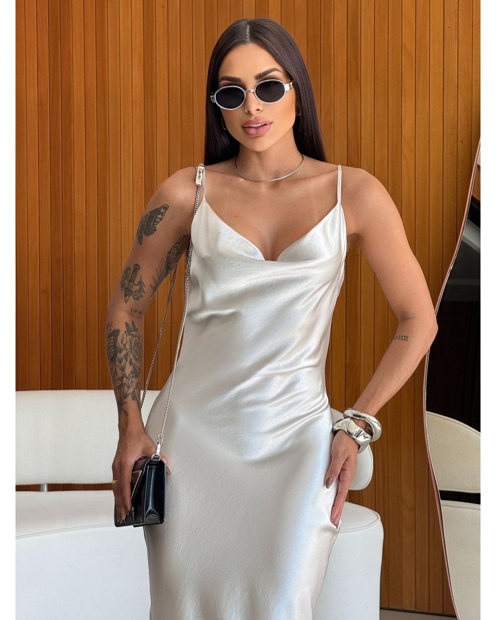 Vestido Cetim Lary