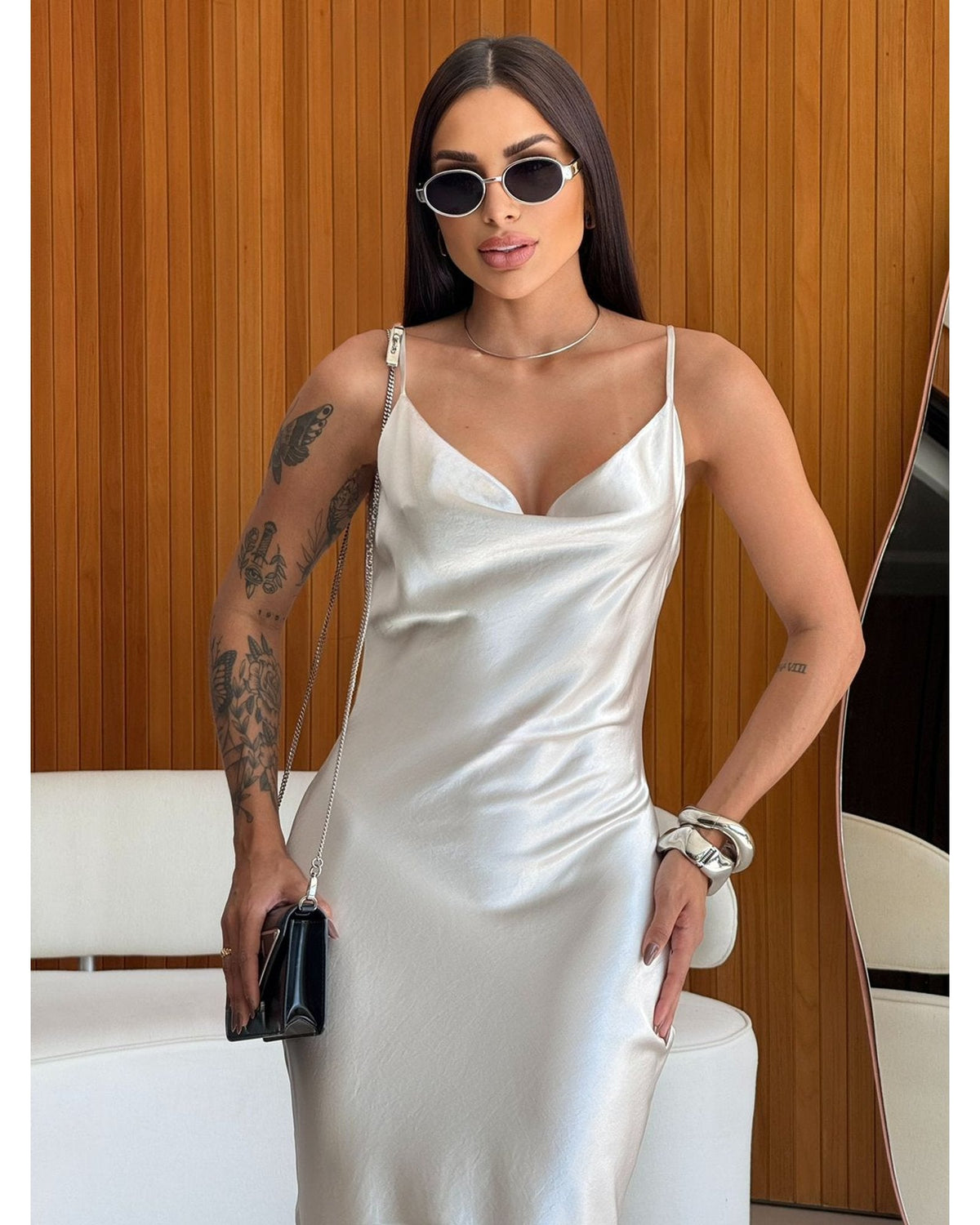 Vestido Cetim Lary