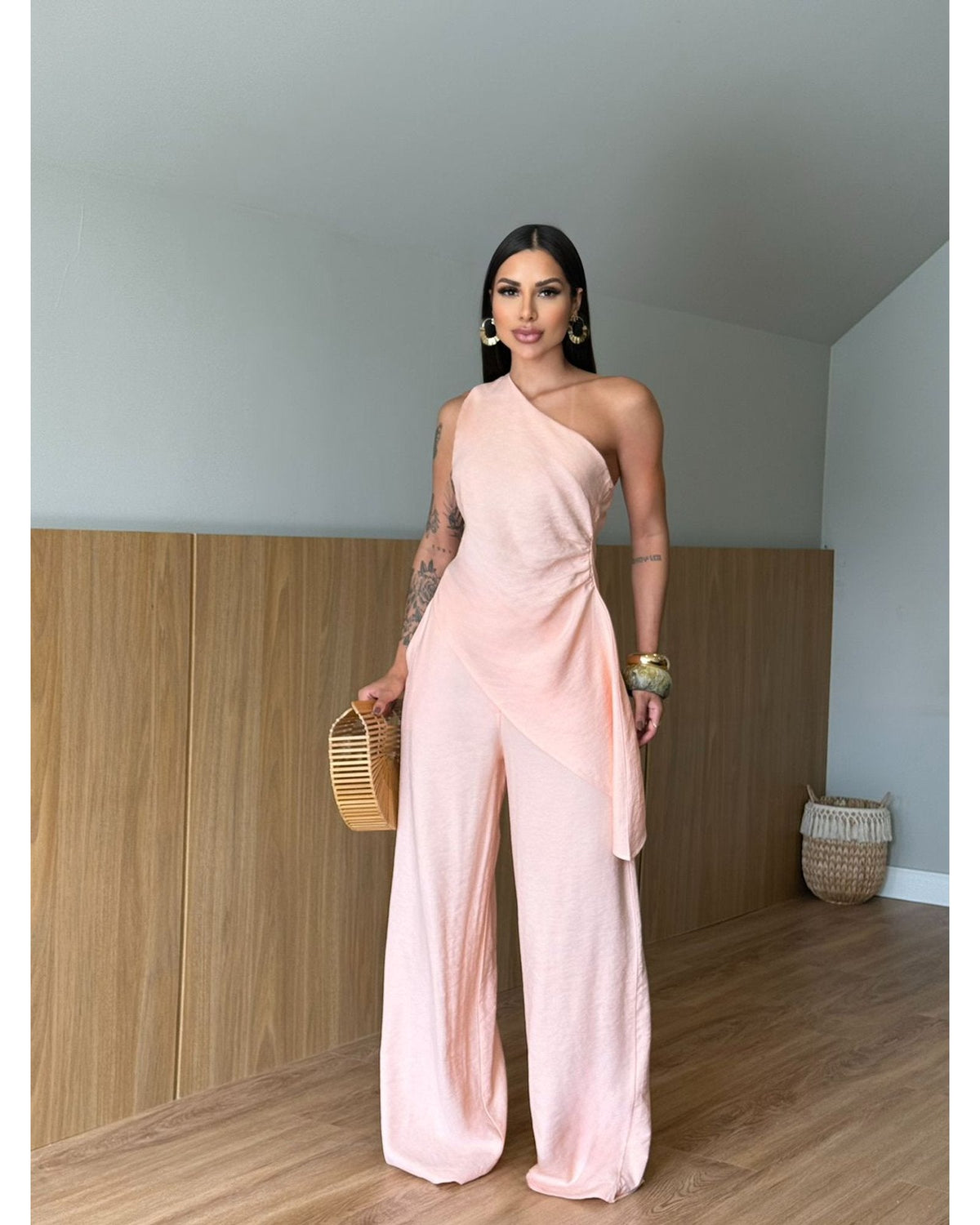 Conjunto Thais